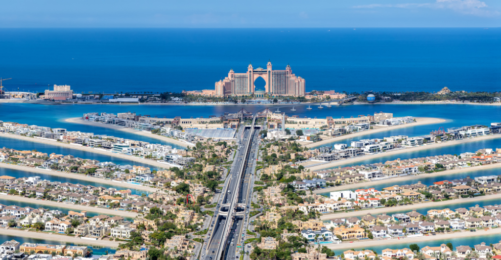 Unveiling Dubai's Real Estate Triumph: $3.3 Billion in Weekly Transactions and a $13.6 Million Gem on Palm Jumeirah
