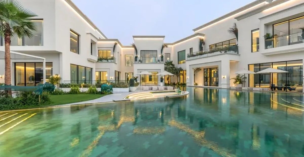 Record-Breaking AED 200 Million Sale of a Nine-Bedroom Mansion in Dubai Hills Estate